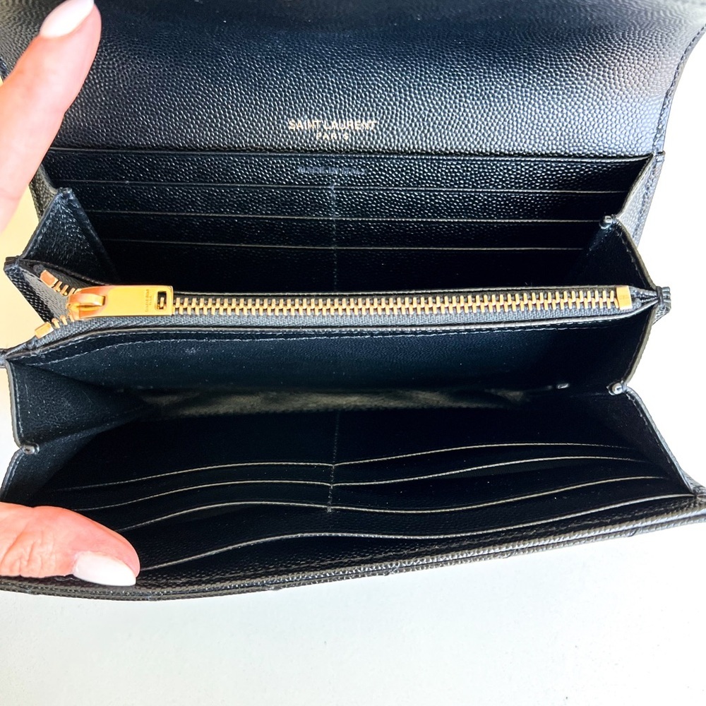YSL Saint Laurent Large Grain de Poudre Large Leather Flap Wallet - Picture 7 of 9